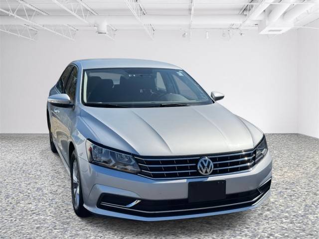 2017 Volkswagen Passat 1.8T S FWD photo