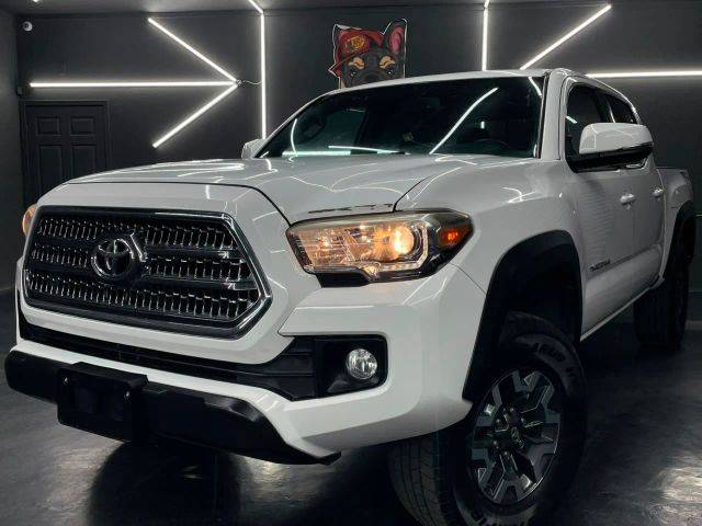 2017 Toyota Tacoma TRD Off Road RWD photo