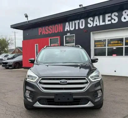 2017 Ford Escape Titanium 4WD photo