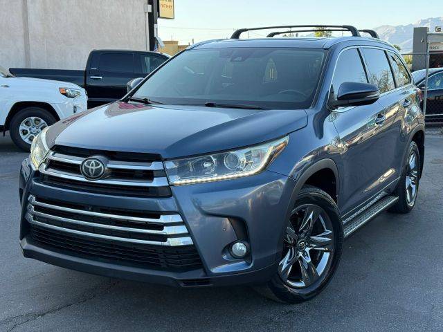 2017 Toyota Highlander Limited Platinum FWD photo