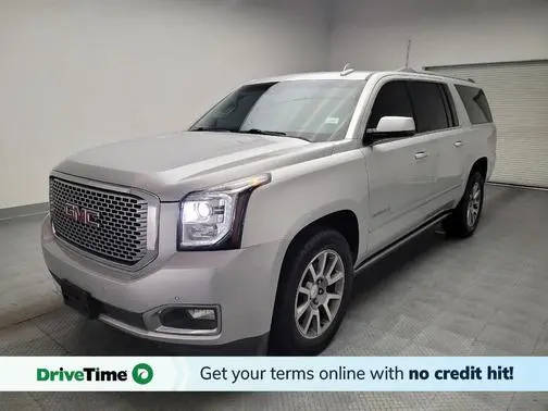 2017 GMC Yukon XL Denali 4WD photo