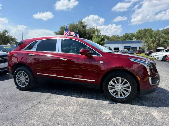 2017 Cadillac XT5 Luxury FWD FWD photo