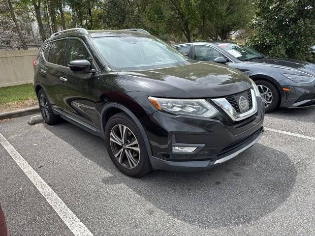 2017 Nissan Rogue SL FWD photo