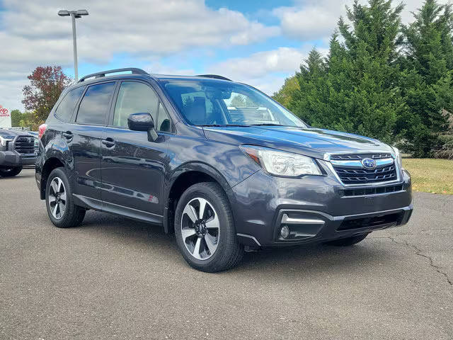 2017 Subaru Forester Premium AWD photo