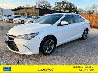 2017 Toyota Camry SE FWD photo