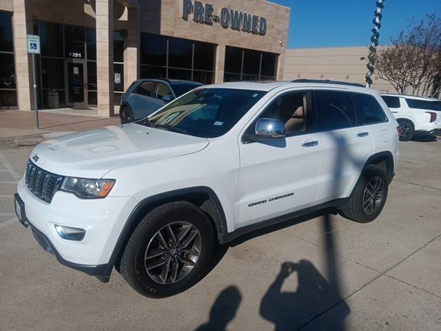 2017 Jeep Grand Cherokee Limited 4WD photo