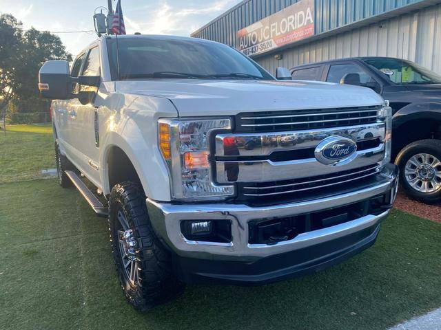 2017 Ford F-250 Super Duty Lariat 4WD photo