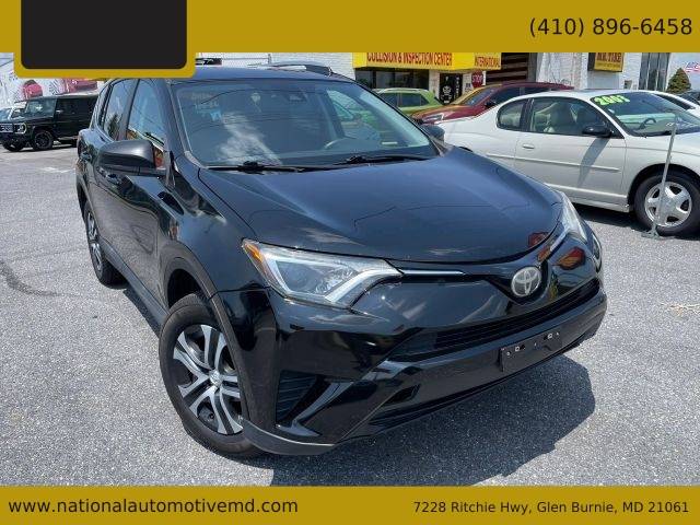 2017 Toyota RAV4 LE AWD photo