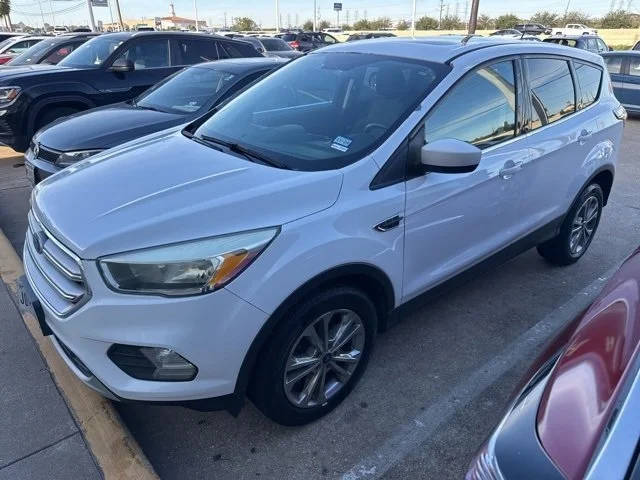 2017 Ford Escape SE FWD photo