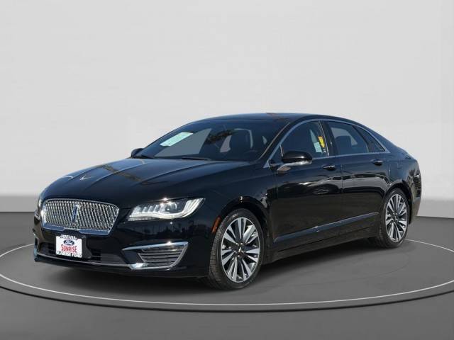 2017 Lincoln MKZ Reserve FWD photo