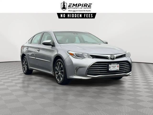 2017 Toyota Avalon XLE Premium FWD photo