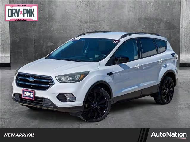 2017 Ford Escape SE FWD photo