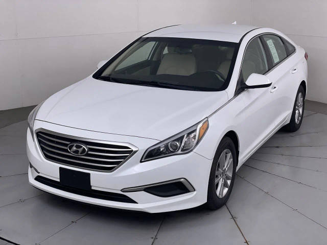 2017 Hyundai Sonata SE FWD photo