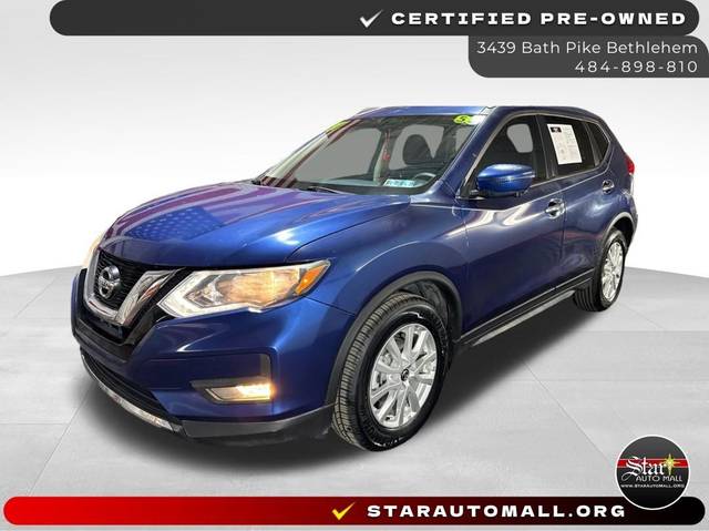 2017 Nissan Rogue SV FWD photo