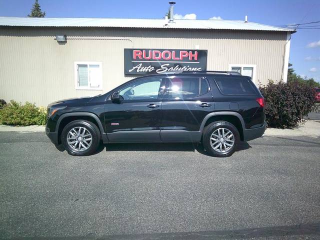 2017 GMC Acadia SLE AWD photo