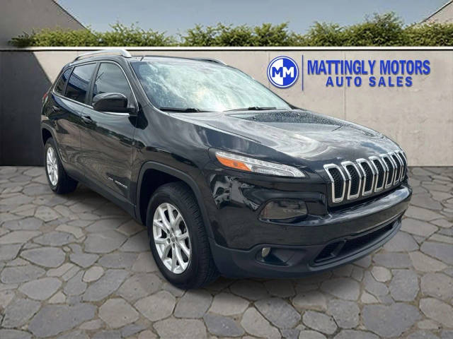 2017 Jeep Cherokee Latitude FWD photo