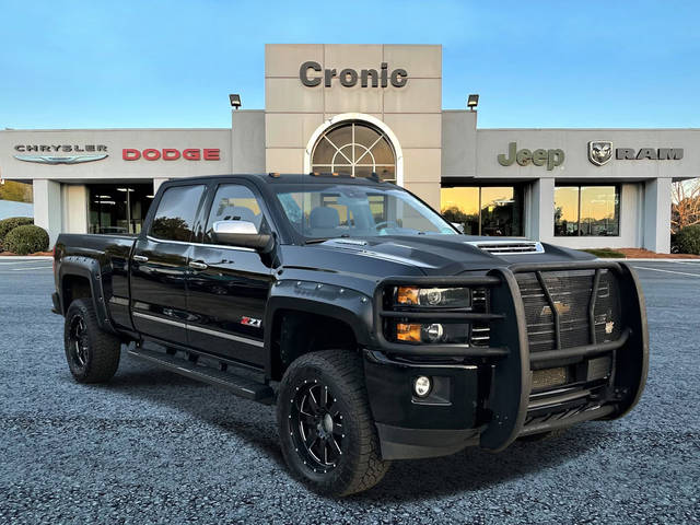 2017 Chevrolet Silverado 2500HD LTZ 4WD photo