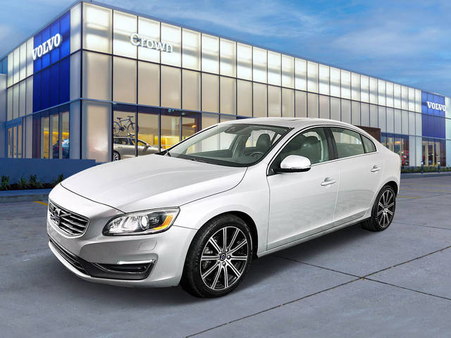 2017 Volvo S60 Inscription Platinum AWD photo