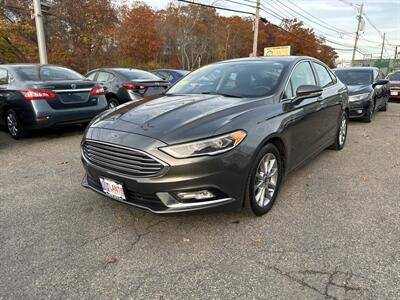 2017 Ford Fusion SE FWD photo