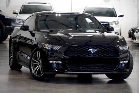 2017 Ford Mustang EcoBoost Premium RWD photo