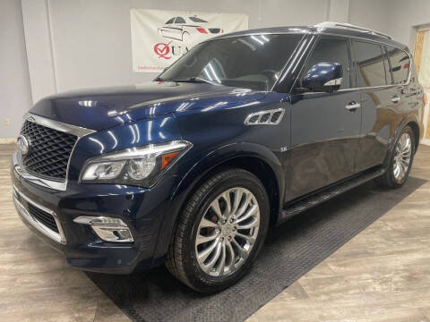 2017 Infiniti QX80  4WD photo