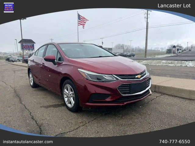 2017 Chevrolet Cruze LT FWD photo