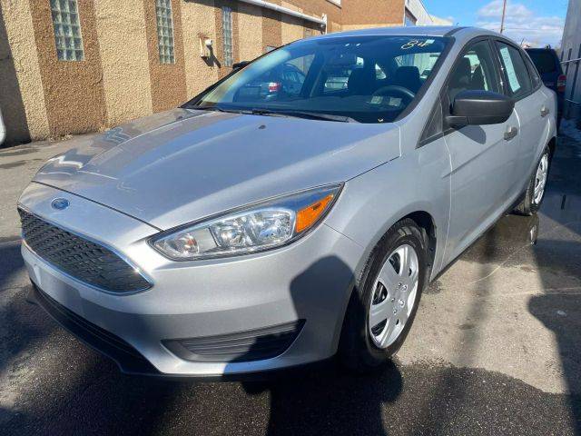 2016 Ford Focus S FWD photo