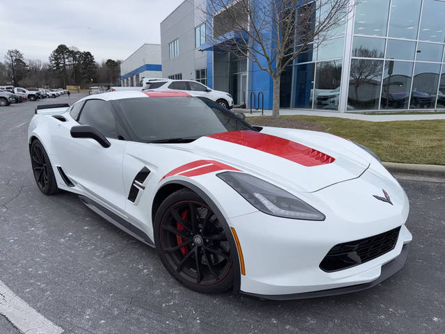 2017 Chevrolet Corvette Grand Sport 2LT RWD photo