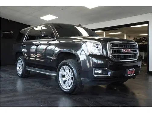 2017 GMC Yukon SLE RWD photo