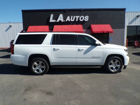2017 Chevrolet Suburban LT 4WD photo