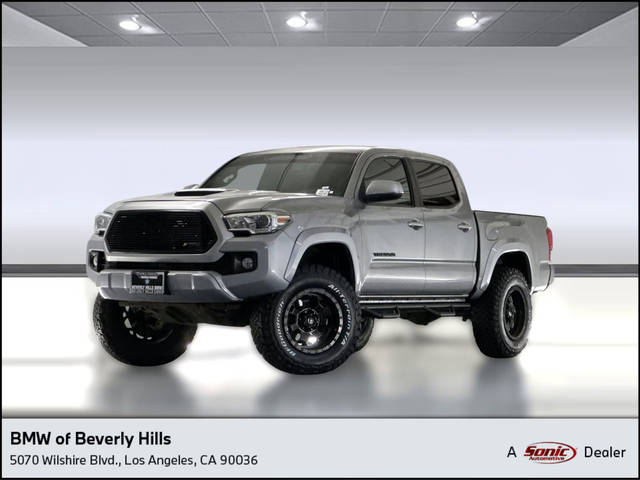 2017 Toyota Tacoma TRD Sport 4WD photo