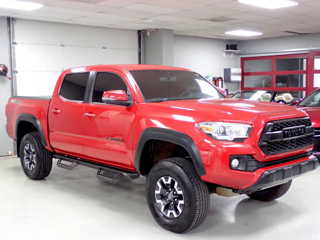 2017 Toyota Tacoma TRD Off Road 4WD photo