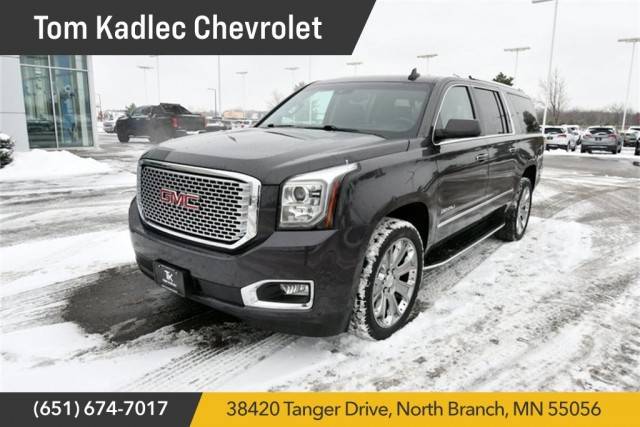 2017 GMC Yukon XL Denali 4WD photo