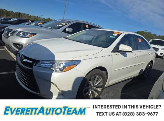 2017 Toyota Camry XLE FWD photo