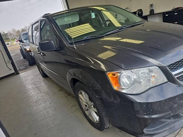 2016 Dodge Grand Caravan SXT FWD photo