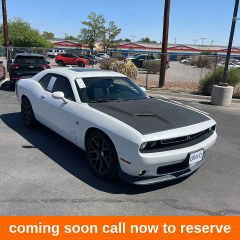 2016 Dodge Challenger R/T Scat Pack RWD photo
