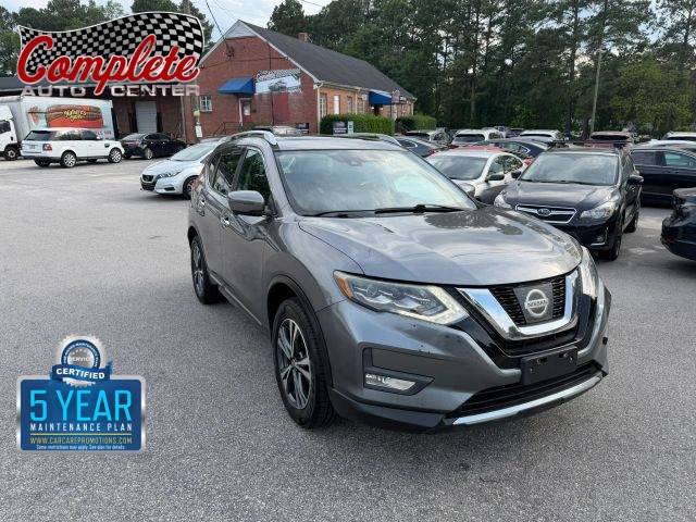 2017 Nissan Rogue SL AWD photo