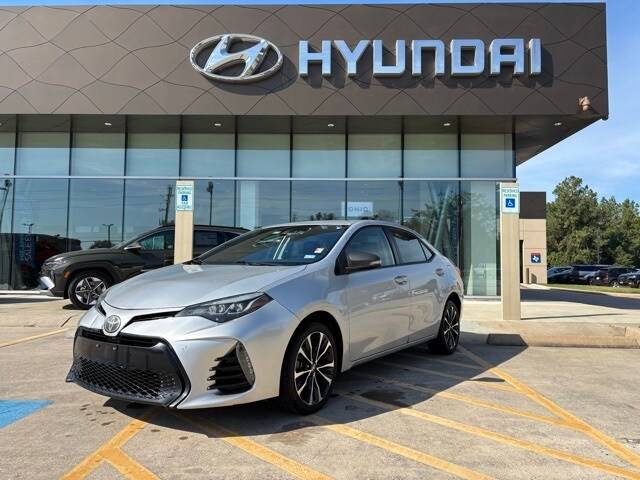 2017 Toyota Corolla XSE FWD photo