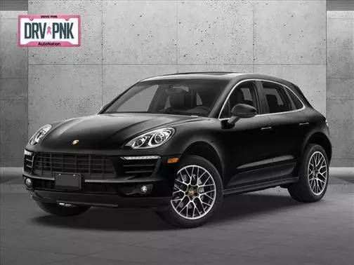 2017 Porsche Macan Turbo AWD photo