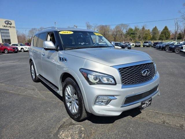2017 Infiniti QX80  4WD photo