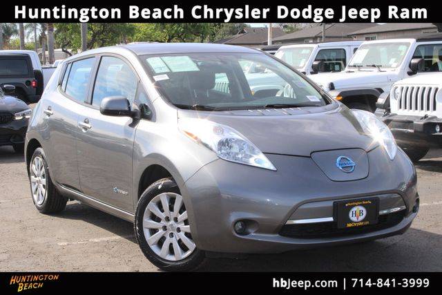 2017 Nissan Leaf S FWD photo