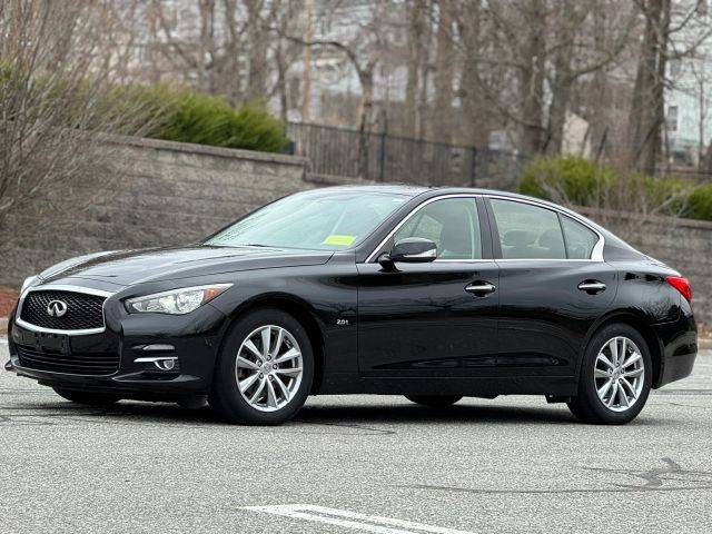 2017 Infiniti Q50 2.0t AWD photo
