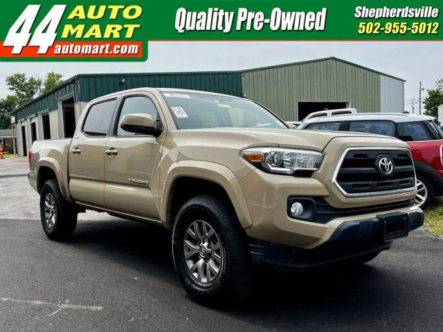 2017 Toyota Tacoma SR5 4WD photo