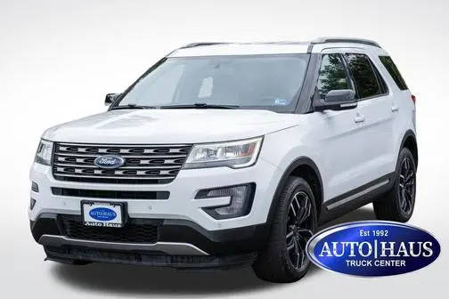 2017 Ford Explorer XLT 4WD photo