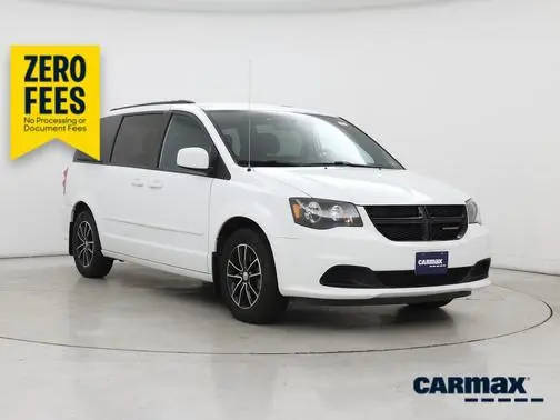 2017 Dodge Grand Caravan SE Plus FWD photo