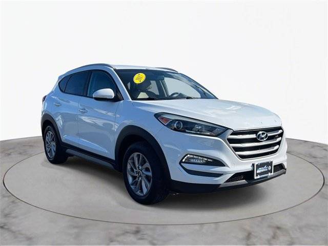 2017 Hyundai Tucson SE Plus AWD photo