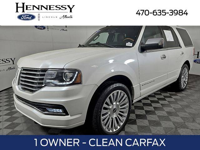 2017 Lincoln Navigator Select RWD photo