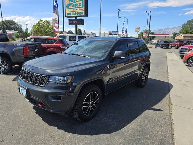 2017 Jeep Grand Cherokee Trailhawk 4WD photo