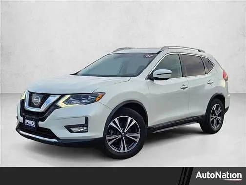 2017 Nissan Rogue SL FWD photo