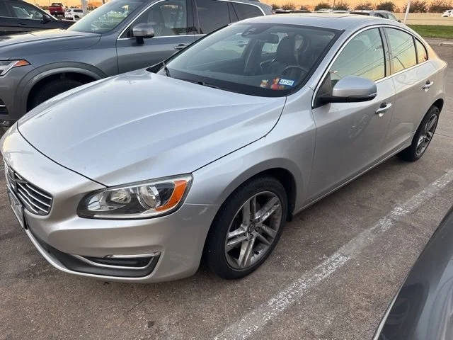 2015 Volvo S60 T5 Drive-E Premier Plus FWD photo